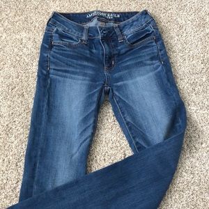 AMERICAN EAGLE BLUE JEAN
